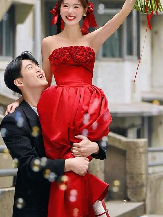 2025 Yeni Kırmızı Straplez Çiç - Photography Wedding incelemesi ve fiyatı